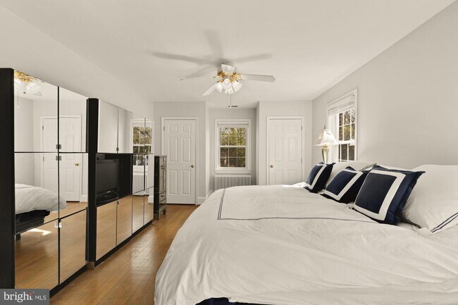 Building Photo - 7932 Orchid St NW