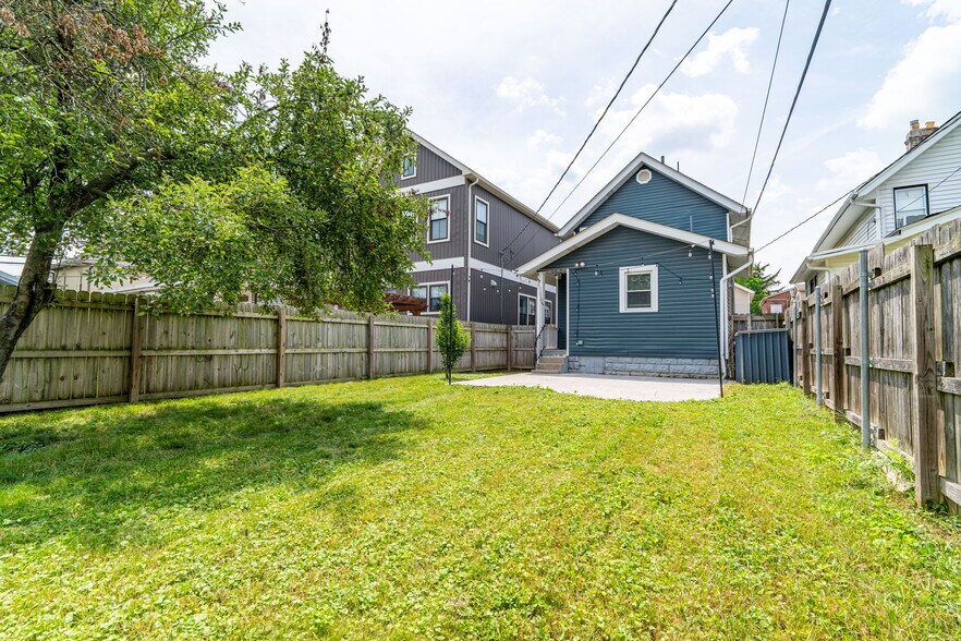 Back yard - 1382 S 5th St