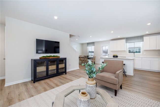 Building Photo - 257 Nevins Rd