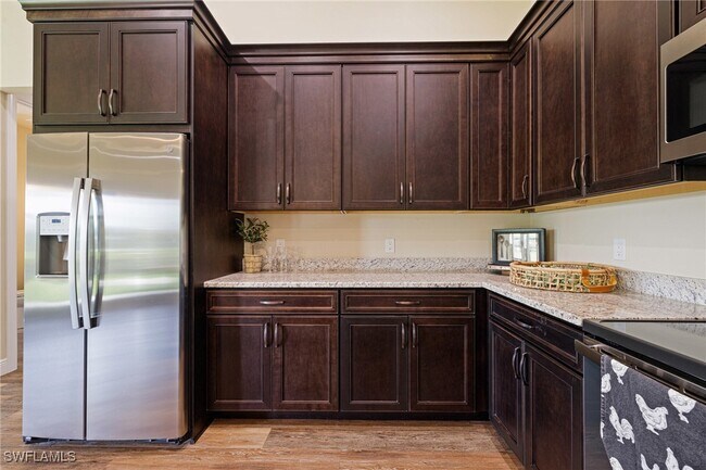 Building Photo - 16630 Willow Point Ct