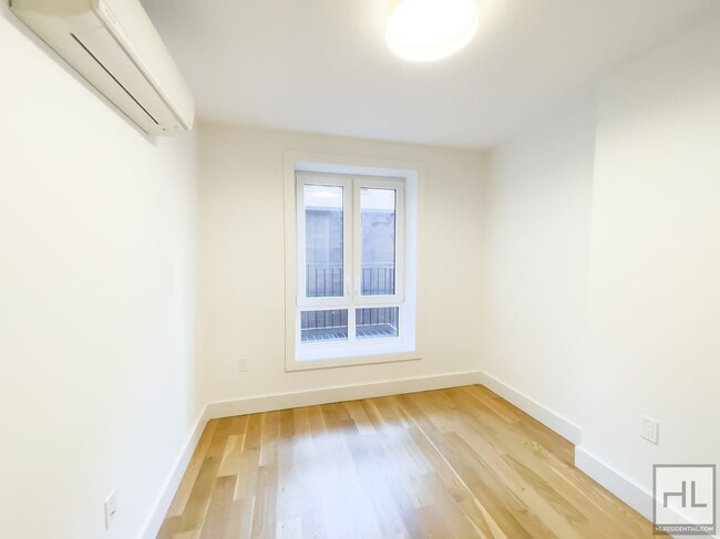 Building Photo - EAST 96 STREET / Renovated 1-Bed 1-Bath / ...