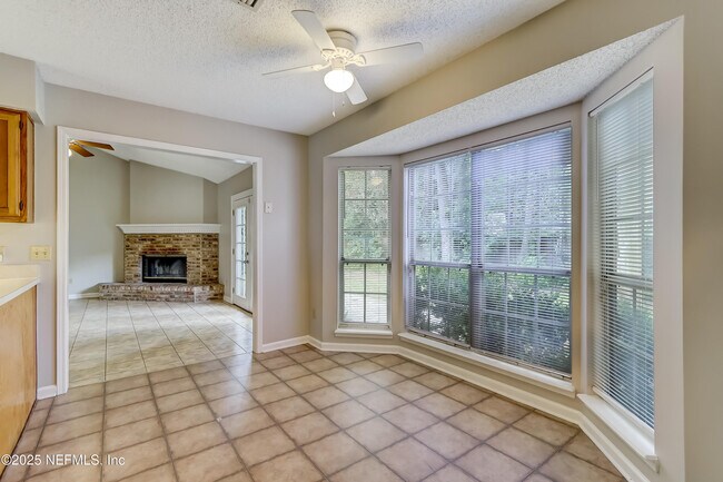 Building Photo - 12614 Steeplechase Ln