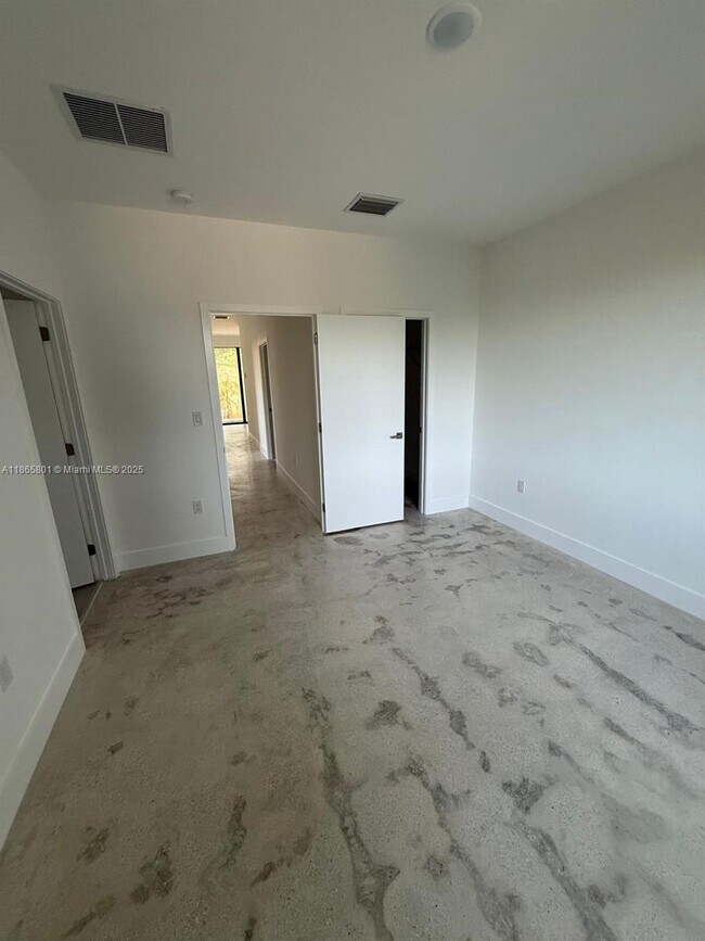 Building Photo - 2242 NW 99th Terrace