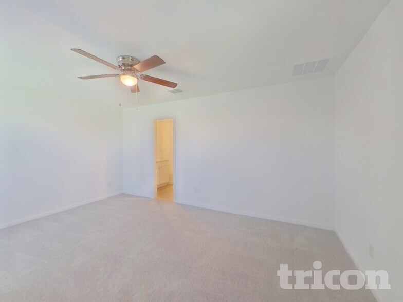 Building Photo - 1632 Baugh St