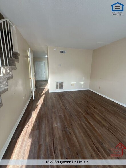 Building Photo - 1829 Stargazer Dr