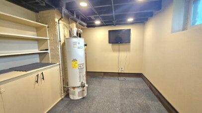 Building Photo - Charming 3-Bedroom Minneapolis Home with  Hardwood Floors & 2 Full Baths 11/1/2026