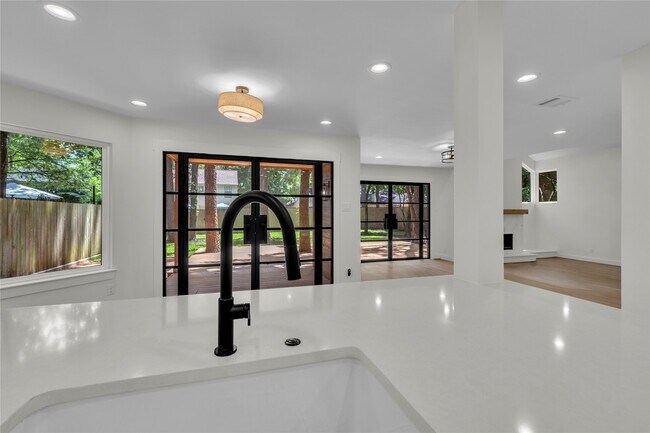 Building Photo - 35 Gannet Hollow Pl