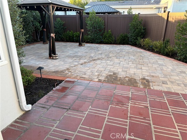 Building Photo - 851 Graynold Ave