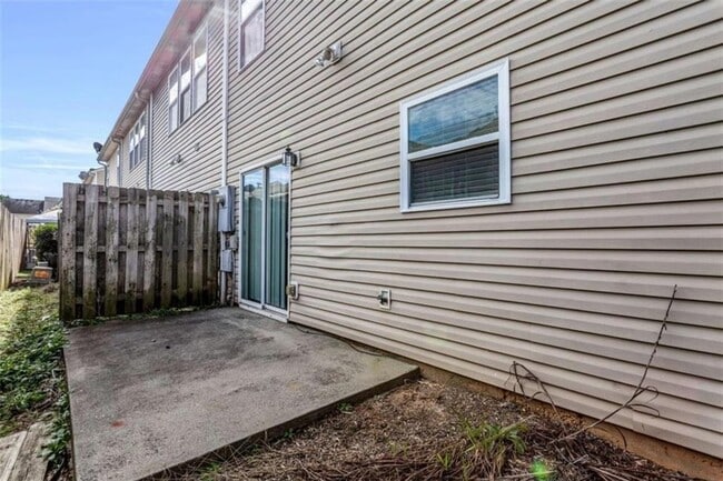 Building Photo - 1955 Durwood Ln