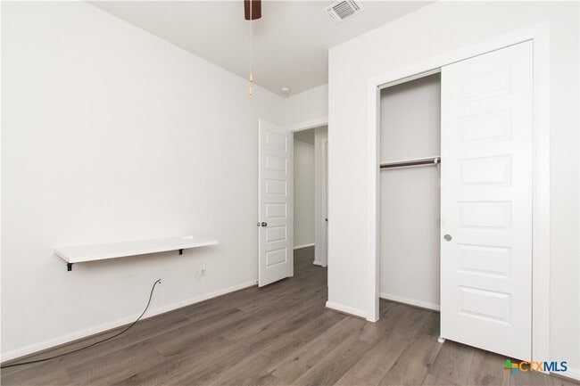 Building Photo - 6808 Verona Pl