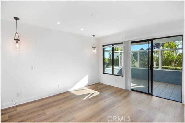 Building Photo - 2119 Calle Ola Verde