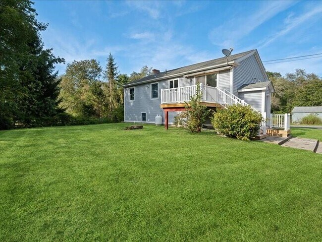 Building Photo - 79A Cucumber Hill Rd
