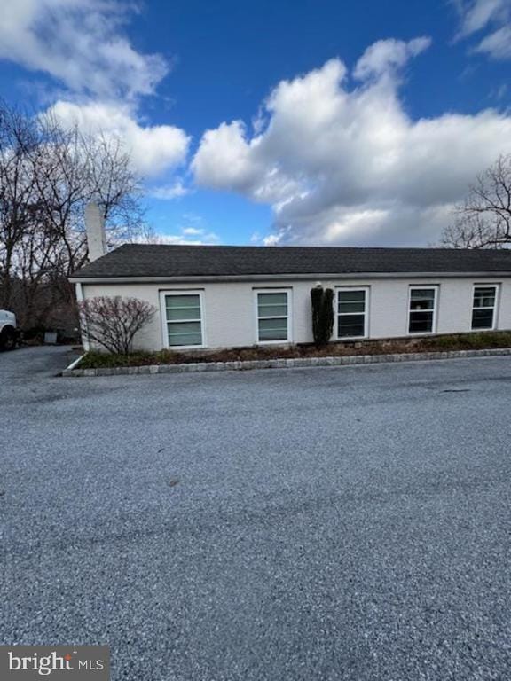 Building Photo - 85 VALLEY