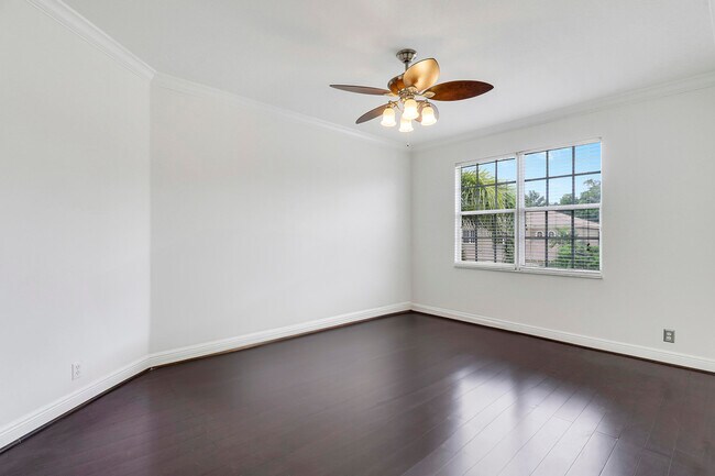 Building Photo - 5029 Forest Dale Dr