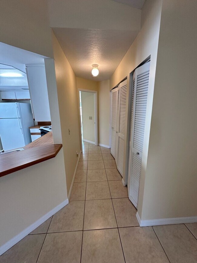 Building Photo - 2BD / 2BA SUNTREE VILLA HOME