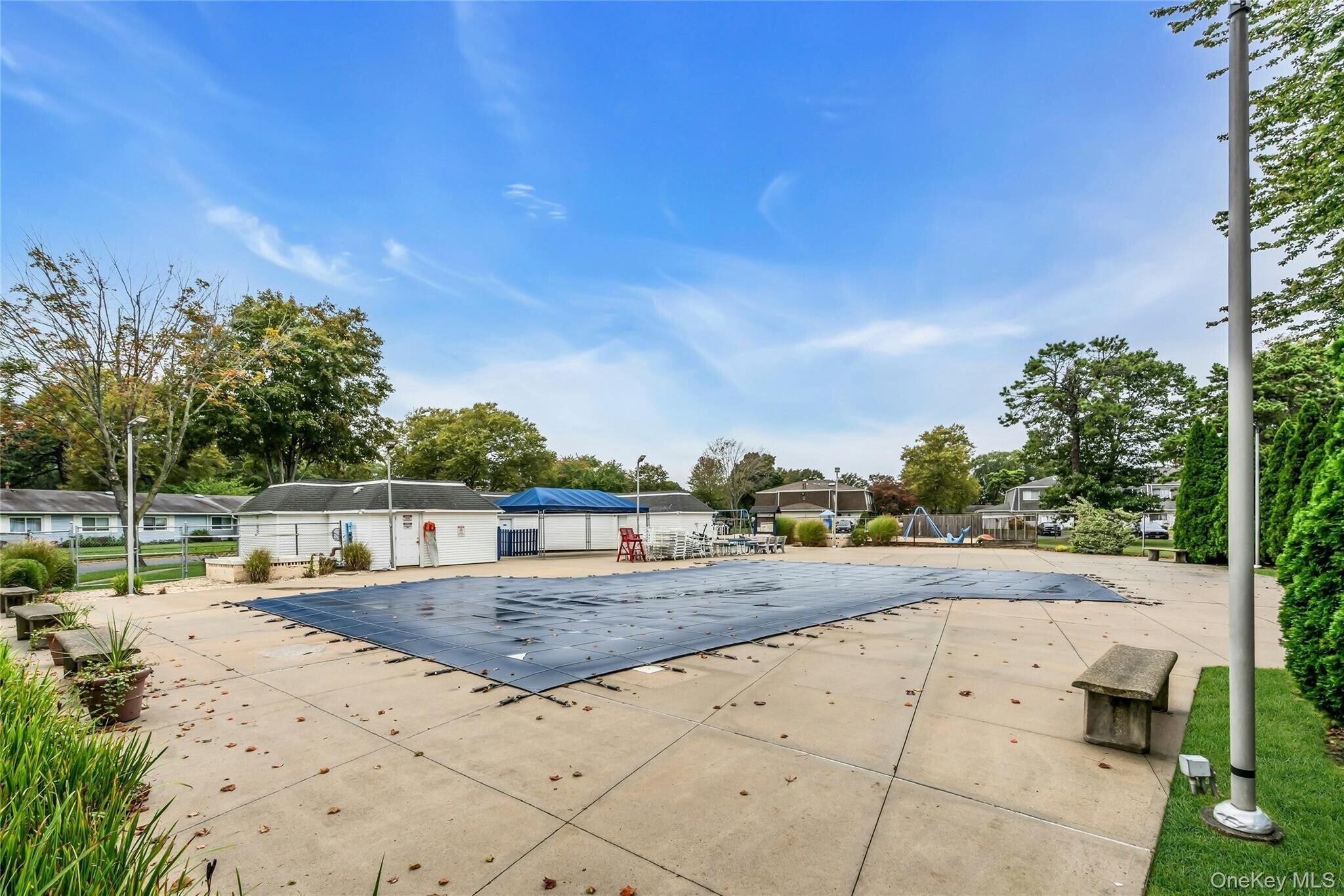 Building Photo - 283 Storm Dr