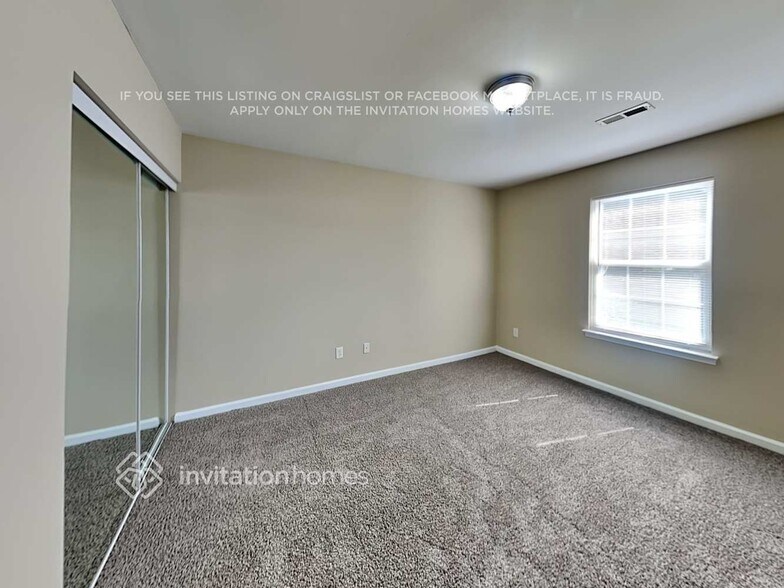 Building Photo - 5150 Avening Ct