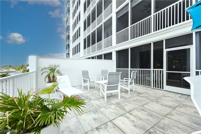 Building Photo - 400 Flagship Dr