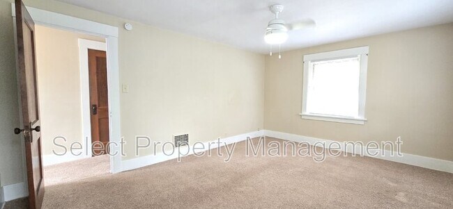 Building Photo - 3501 Webster St