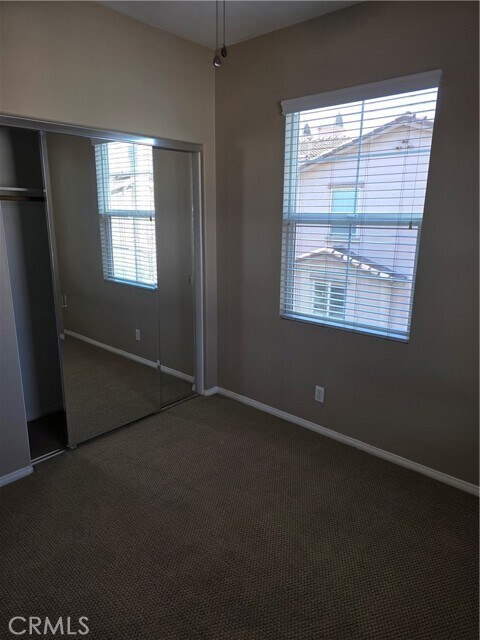 Building Photo - 2147 Cittadin Dr