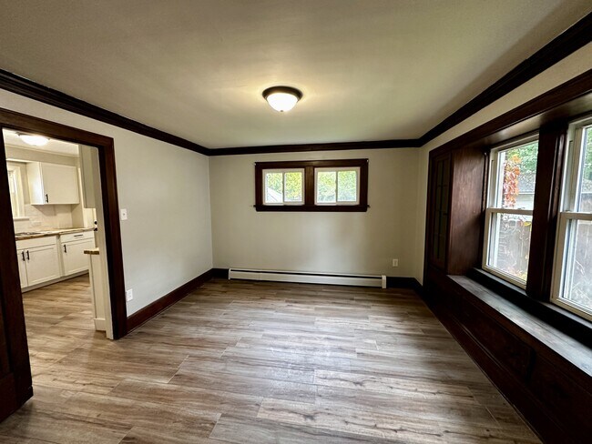 Building Photo - 2231 13th St SW