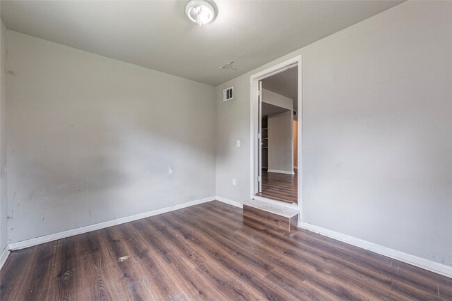 Building Photo - 2801 Virginia St