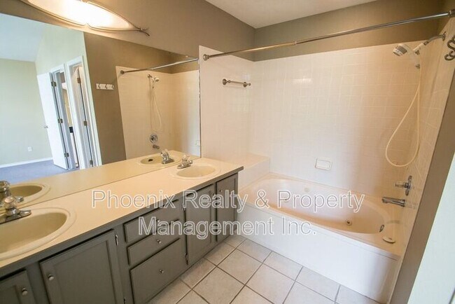 Building Photo - 5651 Slick Rock Ct