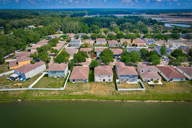 Building Photo - Sonnet Glen