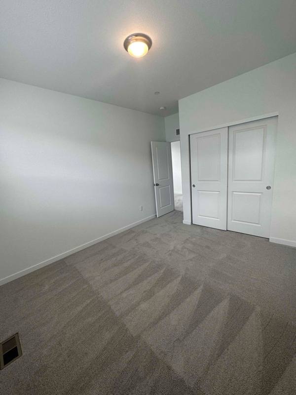 Building Photo - 5392 Euclid Dr