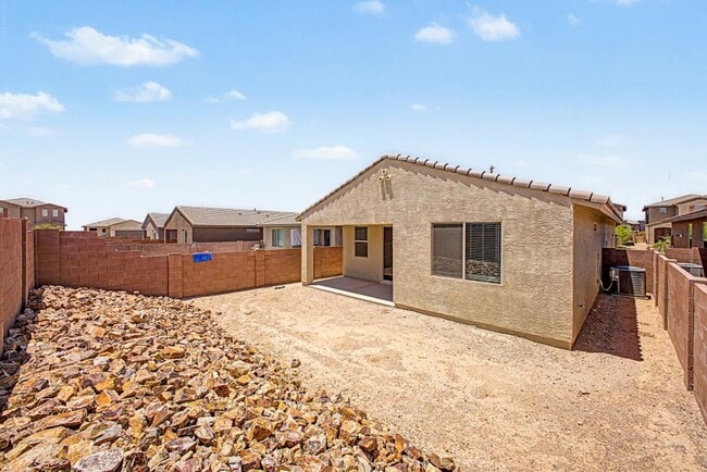 Building Photo - 12528 E Caden Dr