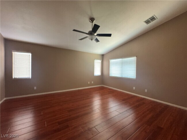 Building Photo - 9963 Burton Lake Ct