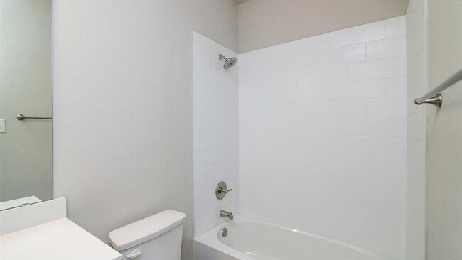 Building Photo - 641 Fallow Dr