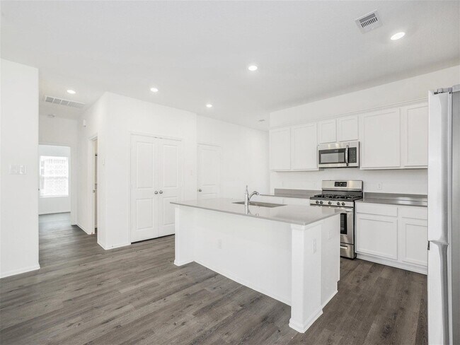 Building Photo - 3431 Autumn Russet Trl