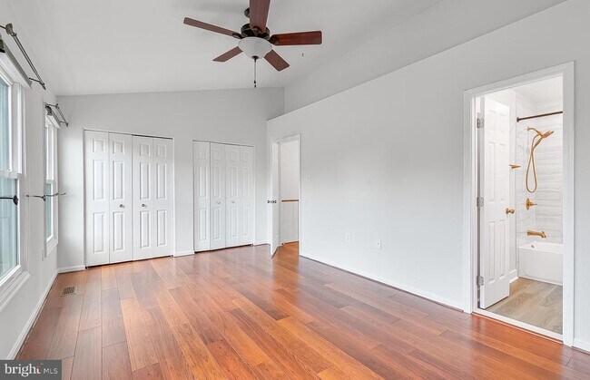 Building Photo - 7353 St Thomas Loop