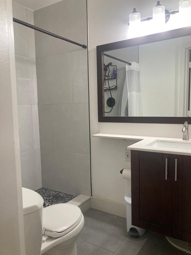 Building Photo - 11613 NW 28th St