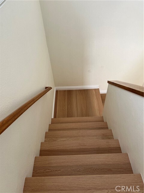 Building Photo - 2800 Plaza del Amo