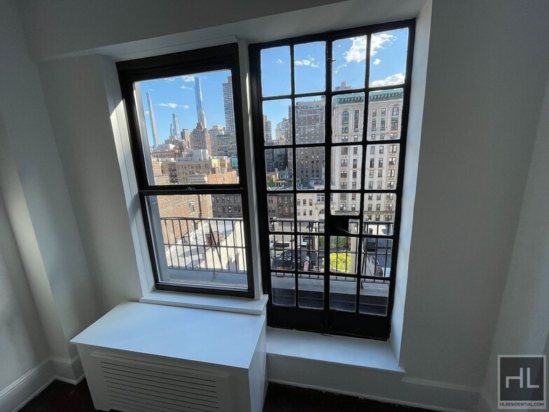 Building Photo - WEST 73 STREET