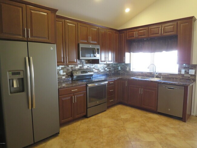 Building Photo - 6917 W Cholla St