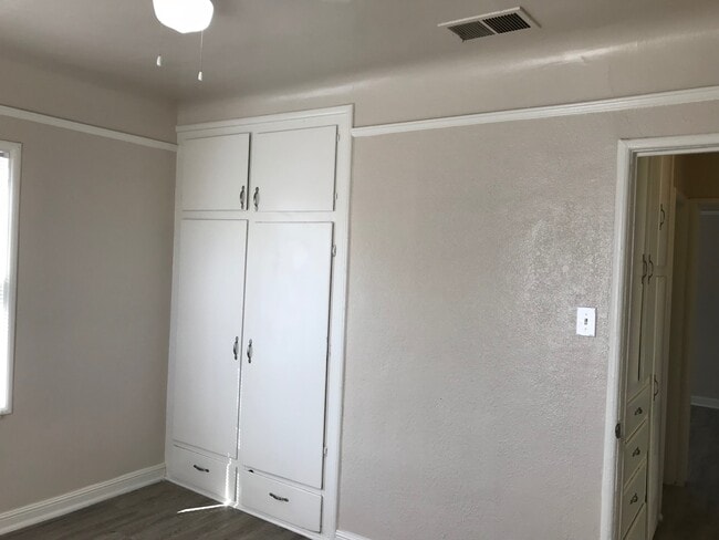 Building Photo - Coming Soon!! Apply Now!! HVAC