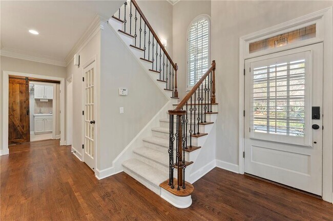 Building Photo - 6005 Oakbury Ln