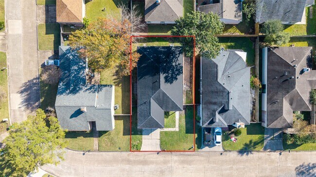 Building Photo - 2707 Ashford Trail Dr