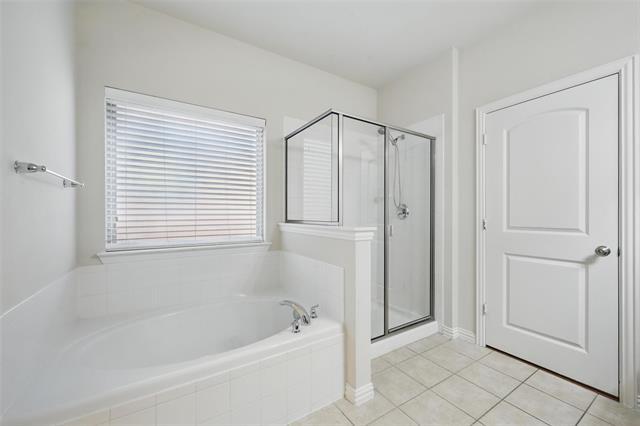 Building Photo - 3813 Edward Dr