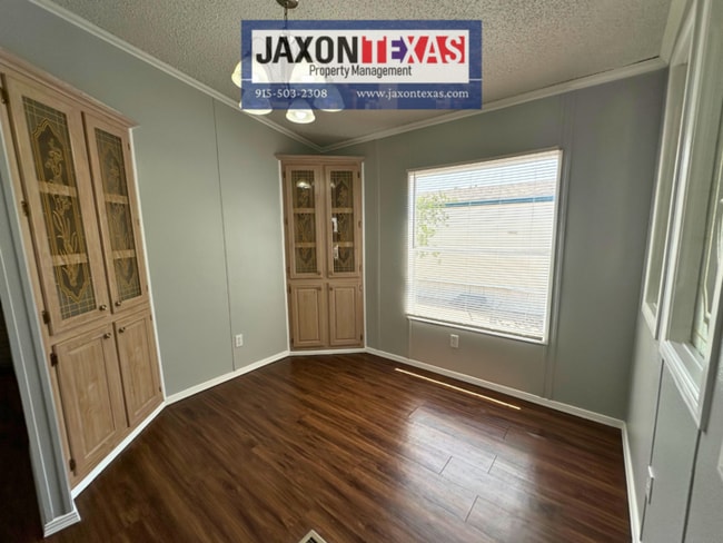 Building Photo - 850 Talbot Ave