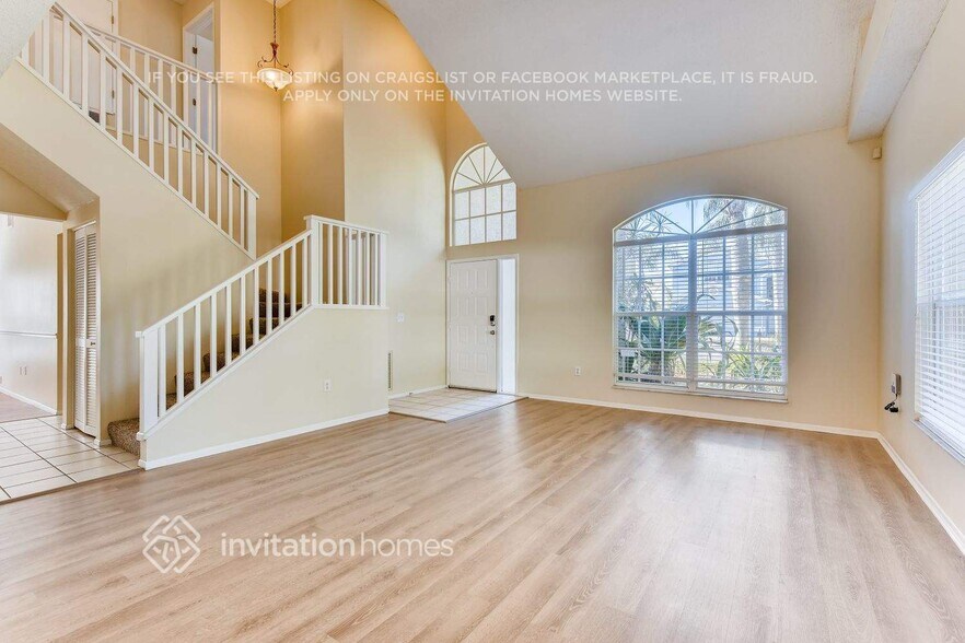 Building Photo - 11702 Branch Mooring Dr