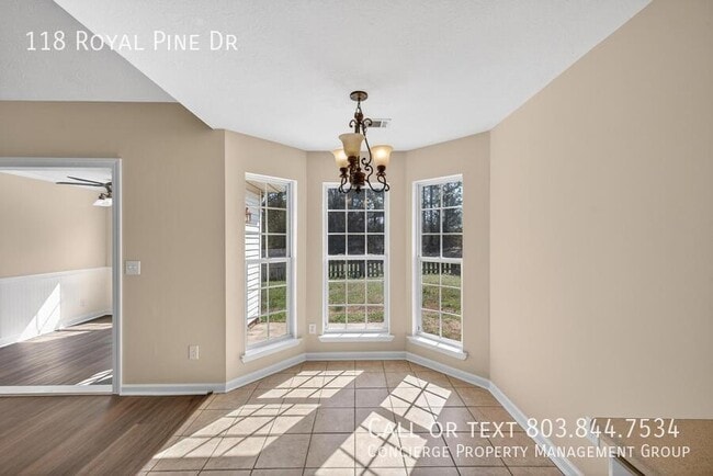 Building Photo - 118 Royal Pine Dr