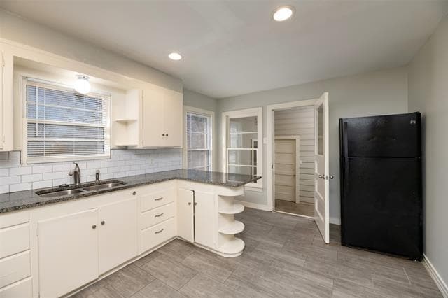 Building Photo - 2308 N Edgewood Terrace