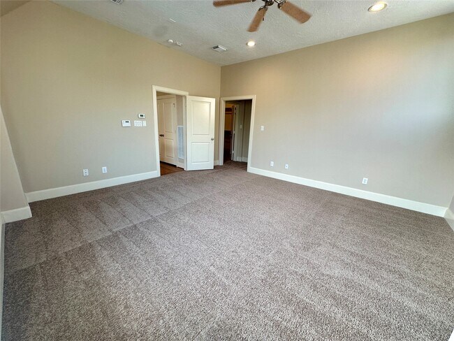 Building Photo - 1205 Birdsall St