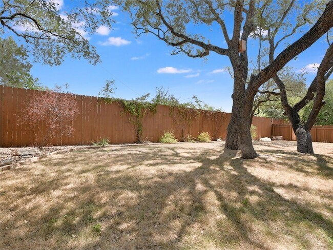 Building Photo - 3001 Noack Dr