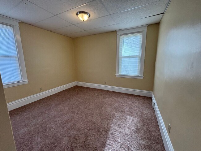 Building Photo - cla1285