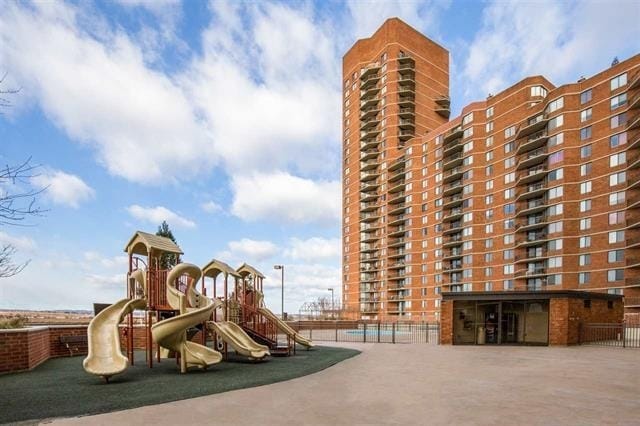 Building Photo - 408 Harmon Cove Tower